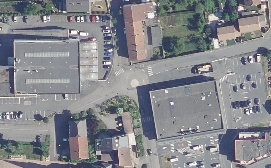 Vue aérienne du Mini-giratoire n°1709605369