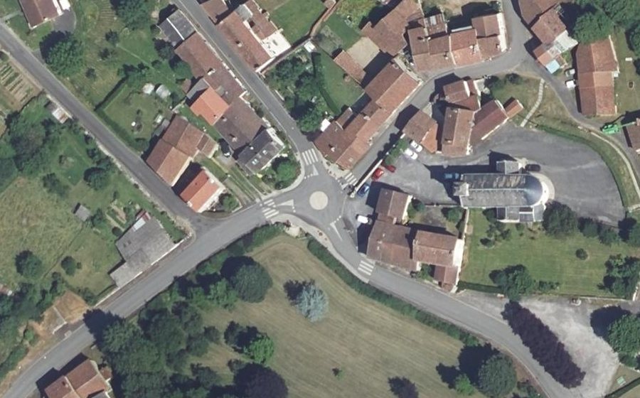 Vue aérienne du Mini-giratoire n°1715840097