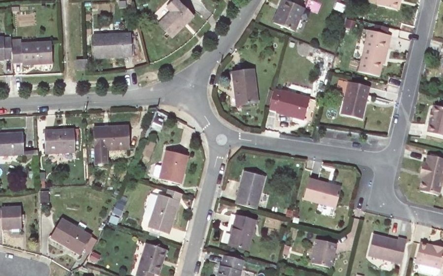 Vue aérienne du Mini-giratoire n°1722337001