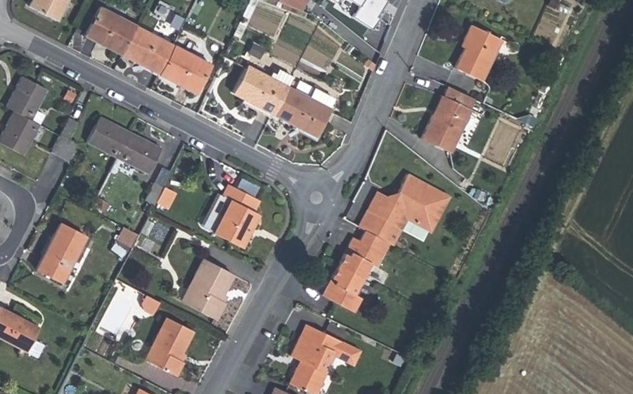 Vue aérienne du Mini-giratoire n°1728242250