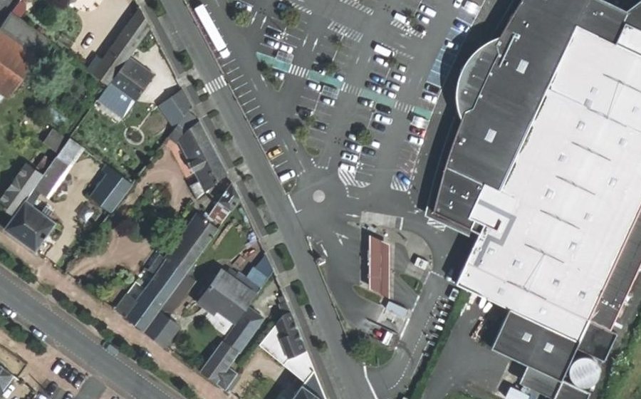 Vue aérienne du Mini-giratoire n°1730826959