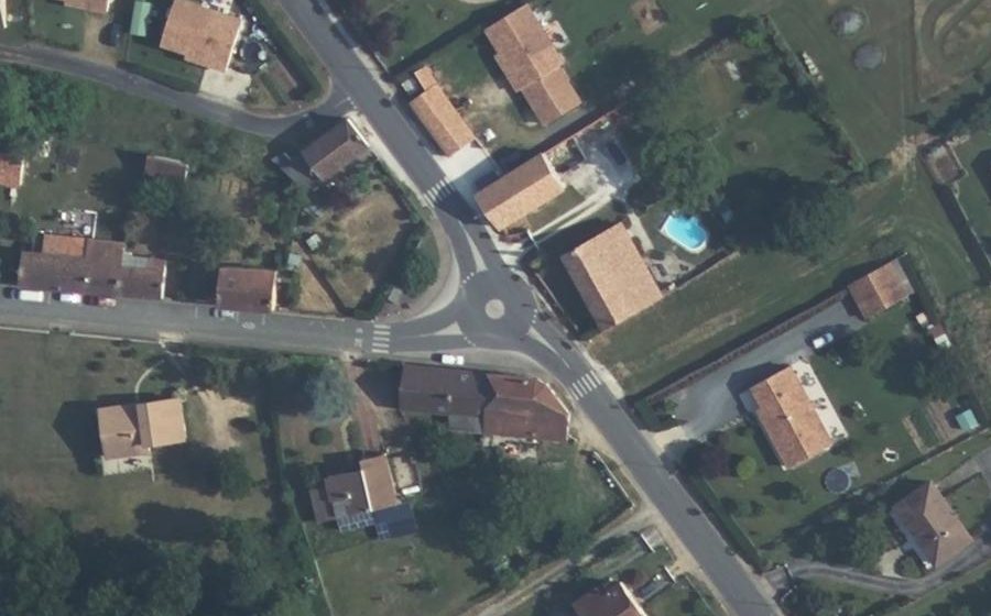 Vue aérienne du Mini-giratoire n°1739127982
