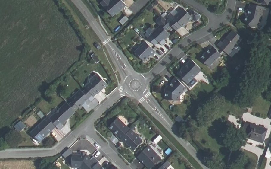 Vue aérienne du Mini-giratoire n°1757676759