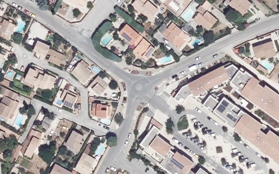 Vue aérienne du Mini-giratoire n°1770329914
