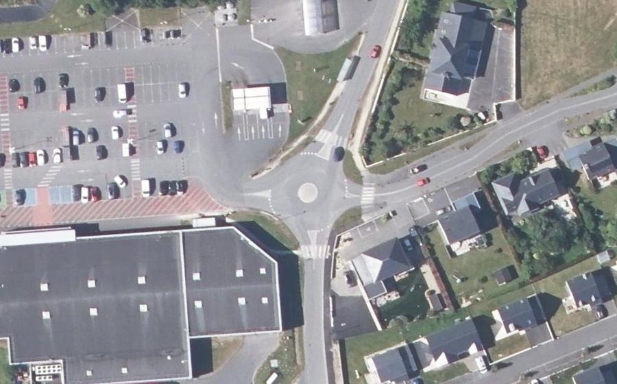 Vue aérienne du Mini-giratoire n°1770402238