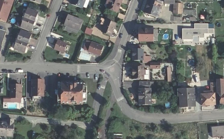 Vue aérienne du Mini-giratoire n°1786386349