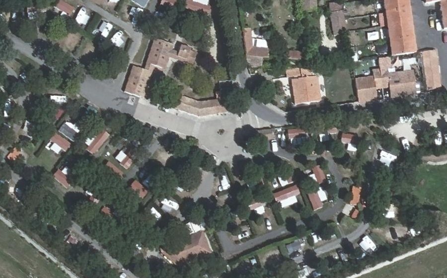 Vue aérienne du Mini-giratoire n°1789671174