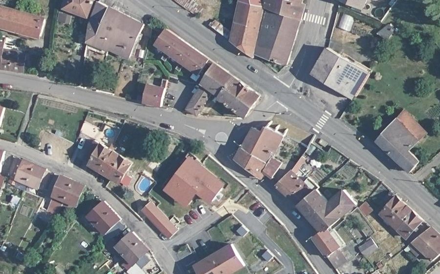 Vue aérienne du Mini-giratoire n°1792256421
