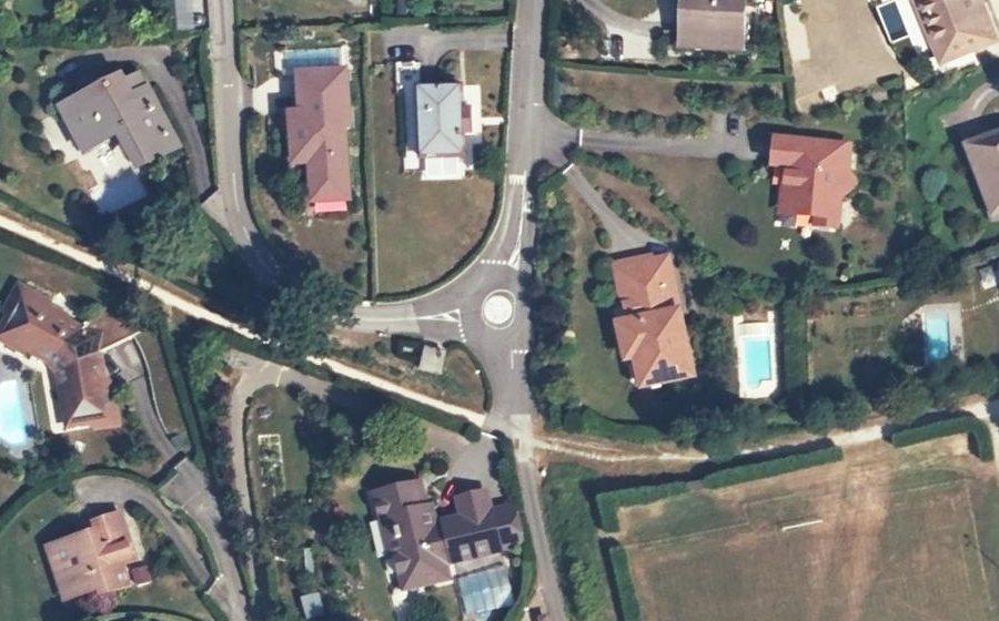 Vue aérienne du Mini-giratoire n°1793890104
