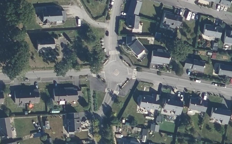 Vue aérienne du Mini-giratoire n°1795649725