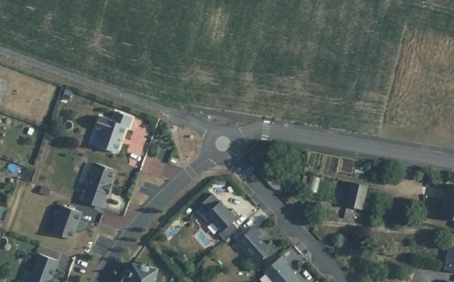 Vue aérienne du Mini-giratoire n°1797912307