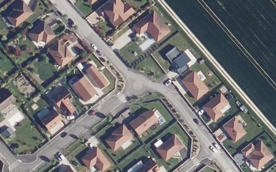 Vue aérienne du Mini-giratoire n°1800870811