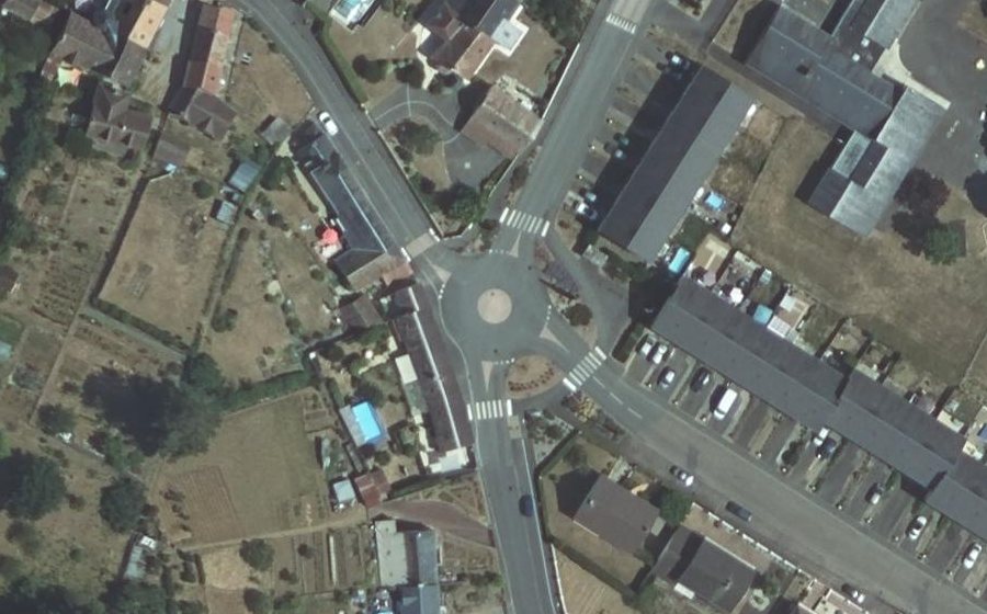 Vue aérienne du Mini-giratoire n°1801126651