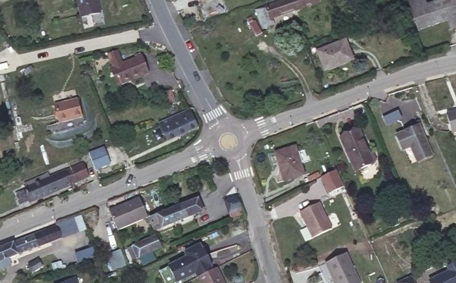 Vue aérienne du Mini-giratoire n°1803415341