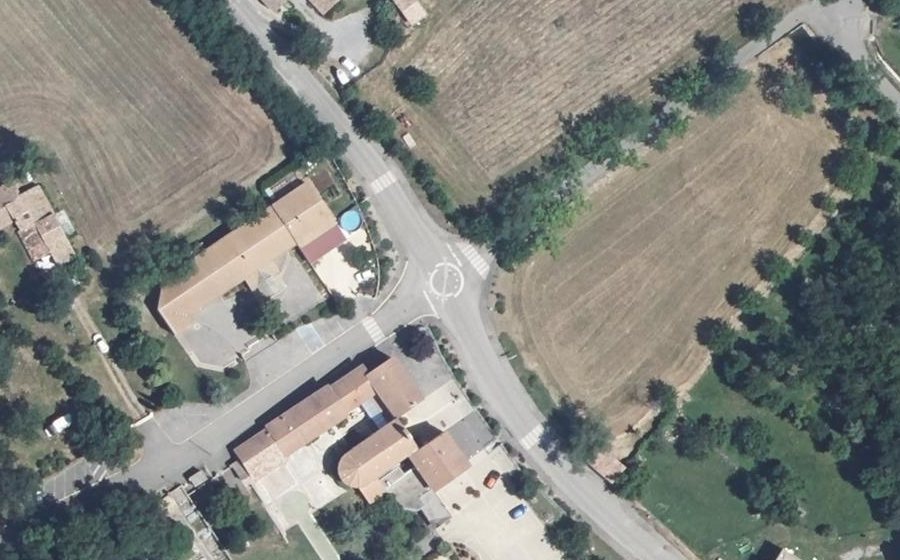 Vue aérienne du Mini-giratoire n°1805739892