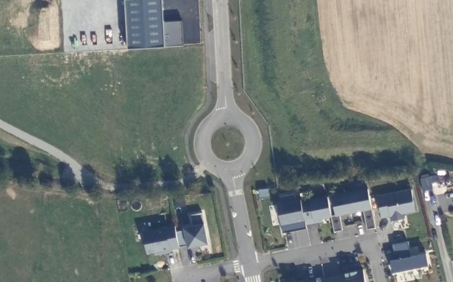 Vue aérienne du Mini-giratoire n°1813853571