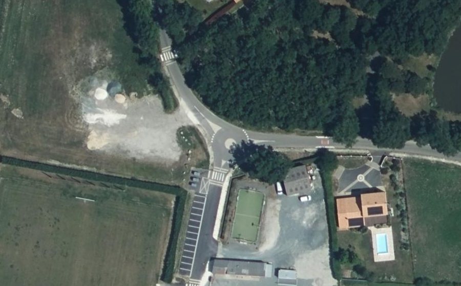 Vue aérienne du Mini-giratoire n°1822098638