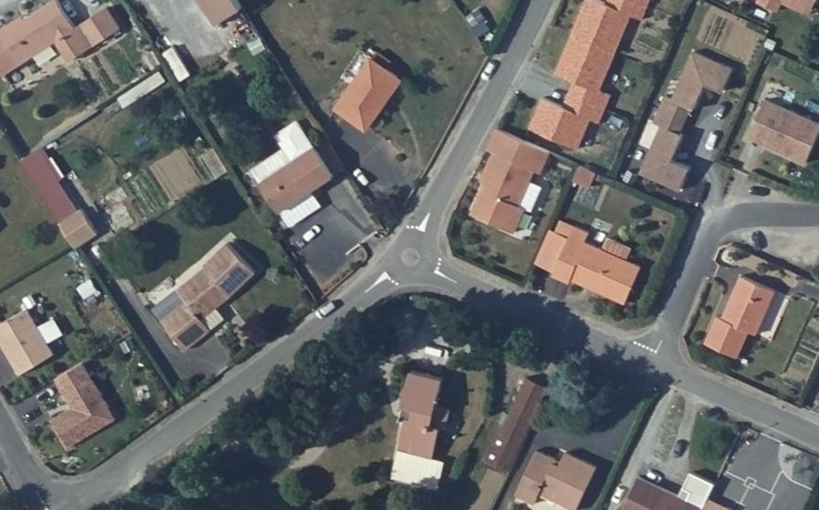 Vue aérienne du Mini-giratoire n°1825159268