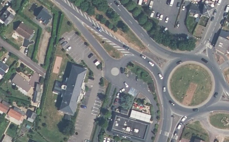 Vue aérienne du Mini-giratoire n°1825660854