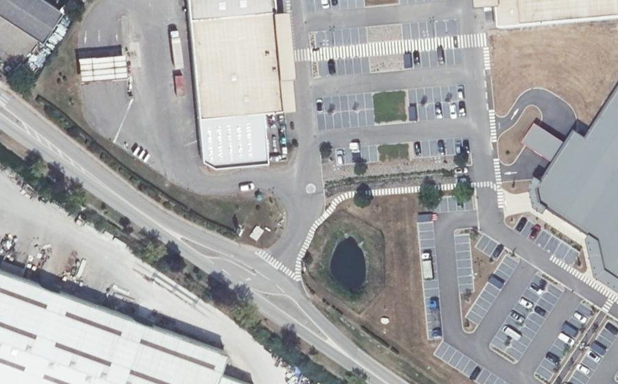 Vue aérienne du Mini-giratoire n°1828384189