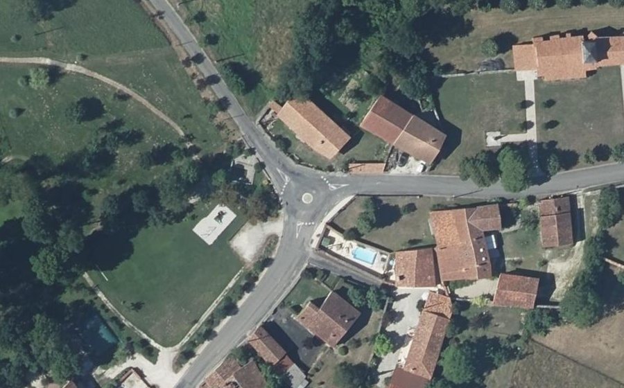 Vue aérienne du Mini-giratoire n°1829606265