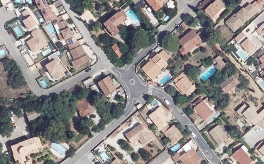 Vue aérienne du Mini-giratoire n°1830196773