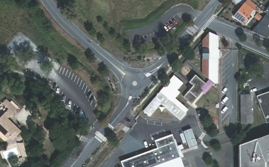 Vue aérienne du Mini-giratoire n°1830234699