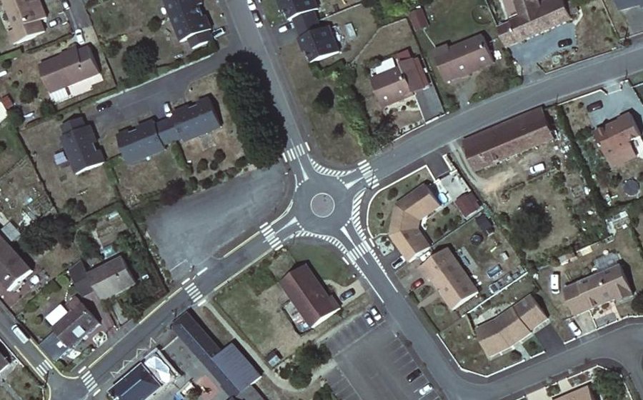 Vue aérienne du Mini-giratoire n°1836355507