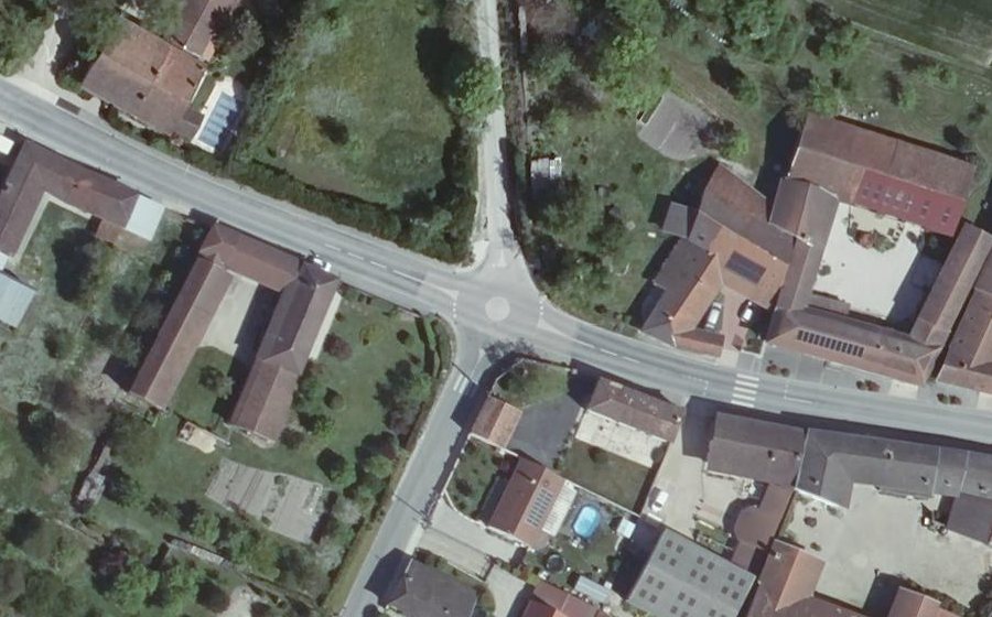 Vue aérienne du Mini-giratoire n°1839632095
