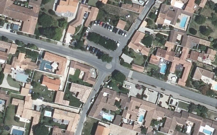 Vue aérienne du Mini-giratoire n°1848604481
