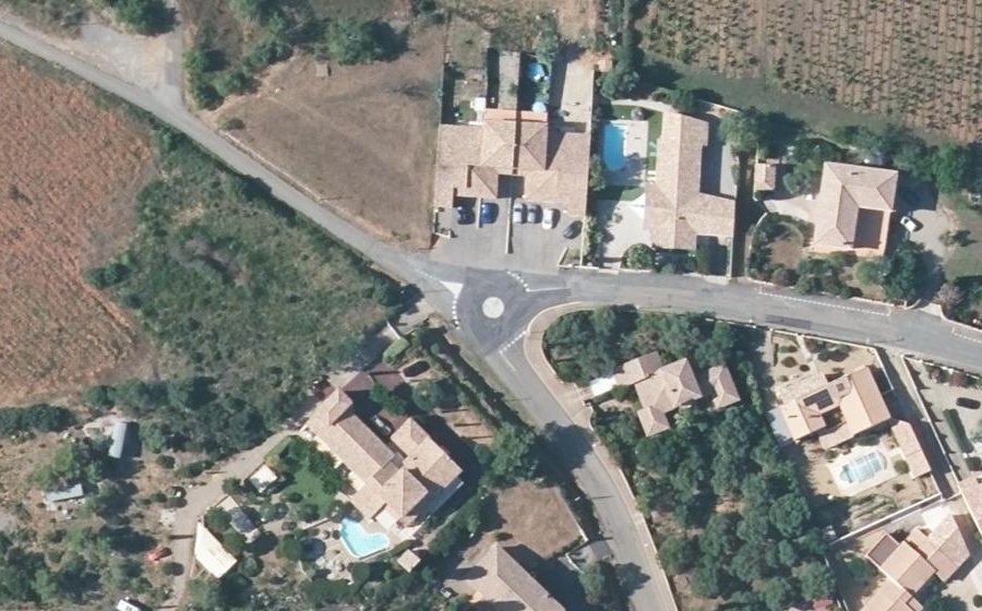 Vue aérienne du Mini-giratoire n°1849546445
