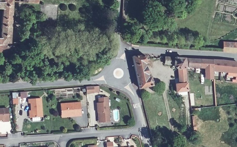 Vue aérienne du Mini-giratoire n°1854132202