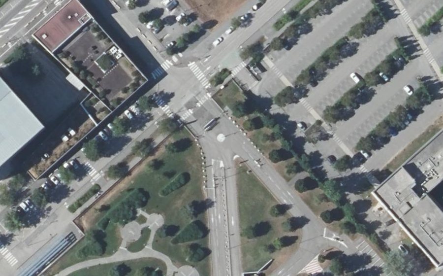 Vue aérienne du Mini-giratoire n°1854355979