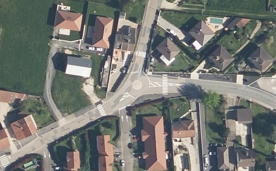 Vue aérienne du Mini-giratoire n°1856770932