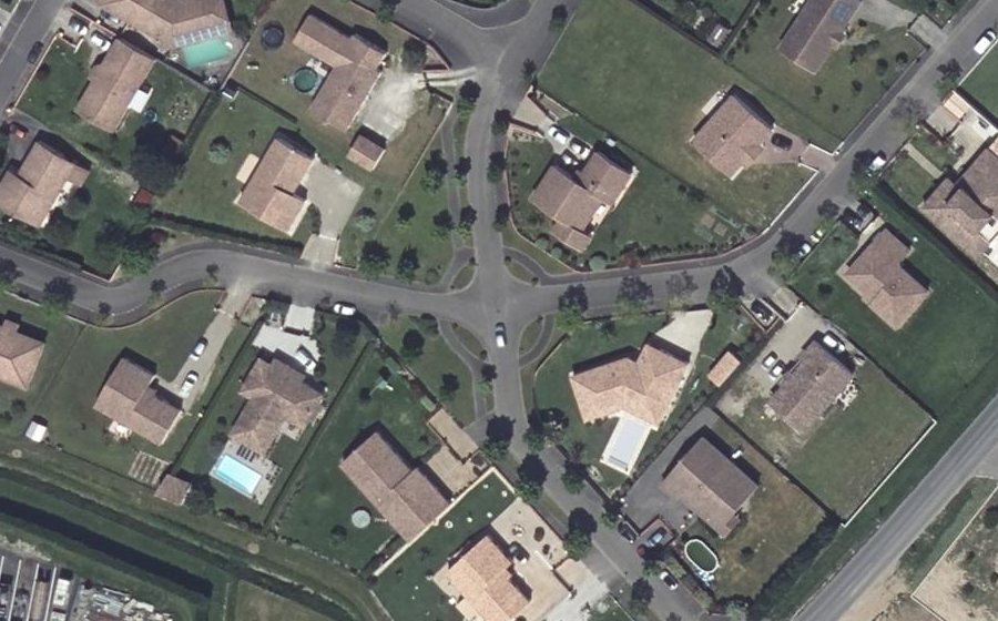 Vue aérienne du Mini-giratoire n°1861547240