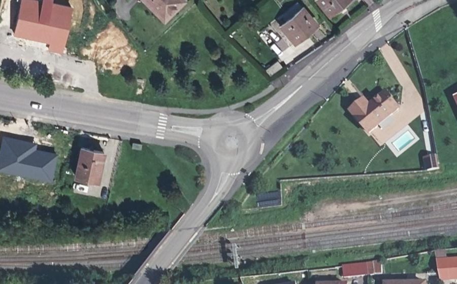 Vue aérienne du Mini-giratoire n°1868610476