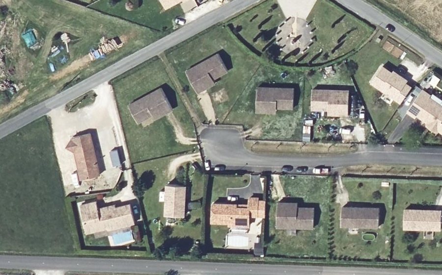 Vue aérienne du Mini-giratoire n°1875992426
