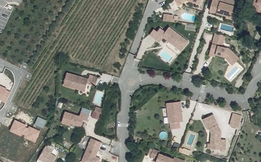 Vue aérienne du Mini-giratoire n°1890358593