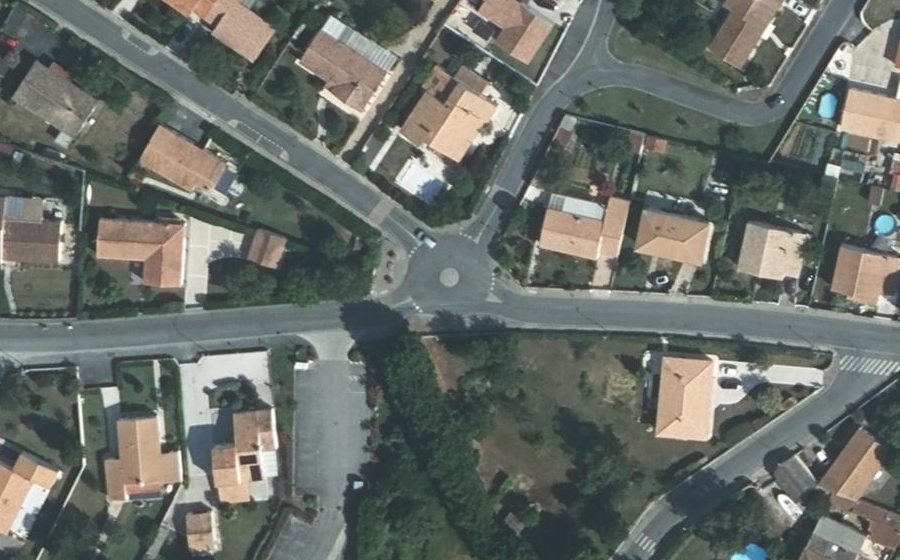 Vue aérienne du Mini-giratoire n°1893429670