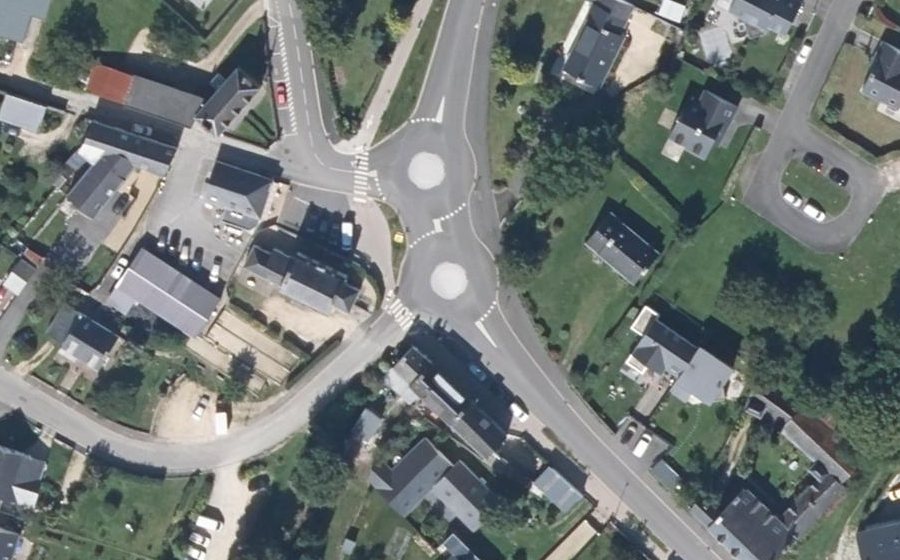 Vue aérienne du Mini-giratoire n°1906554411