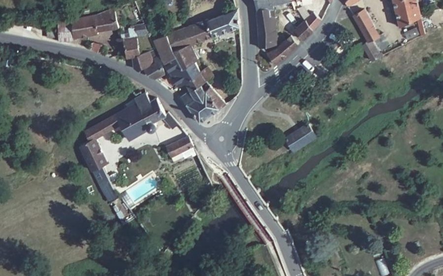 Vue aérienne du Mini-giratoire n°1920035691