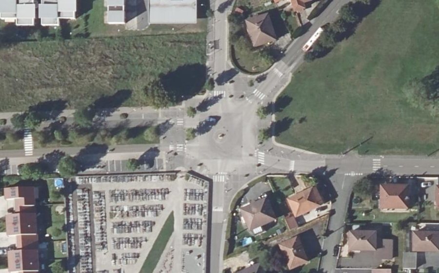 Vue aérienne du Mini-giratoire n°1925181697