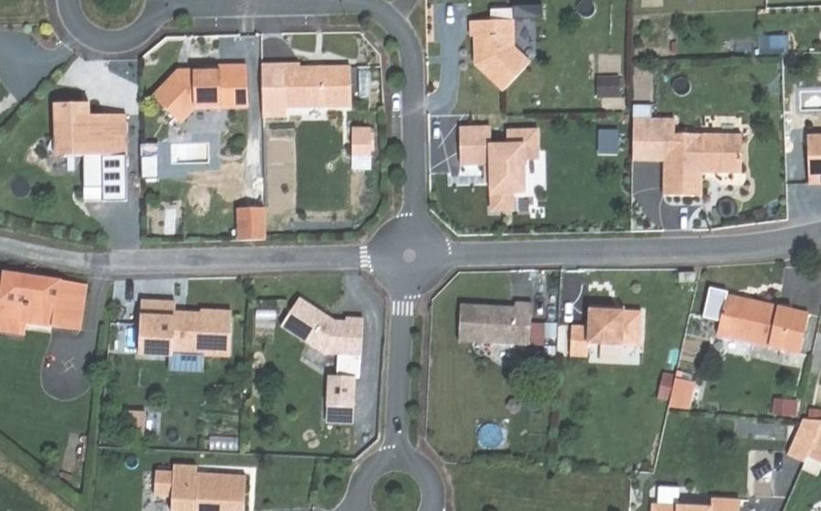 Vue aérienne du Mini-giratoire n°1932573964