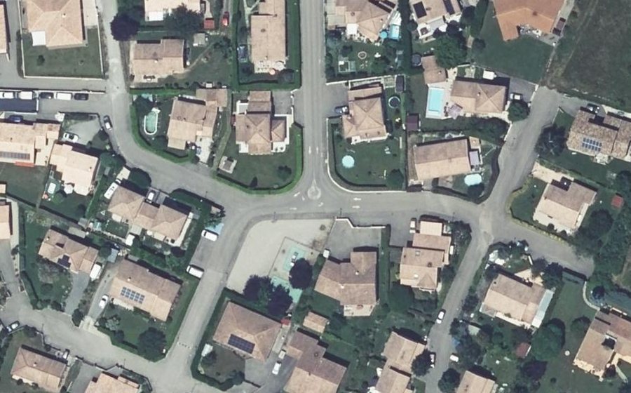 Vue aérienne du Mini-giratoire n°1935740647