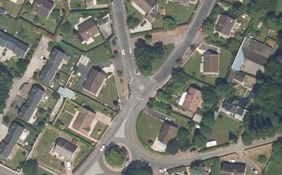 Vue aérienne du Mini-giratoire n°1937002180