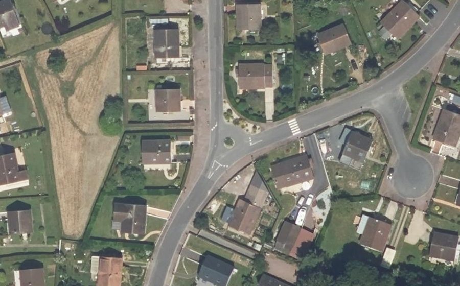 Vue aérienne du Mini-giratoire n°1937002999