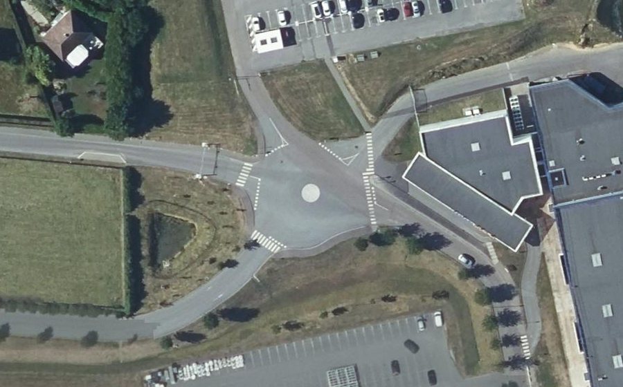 Vue aérienne du Mini-giratoire n°1940140702