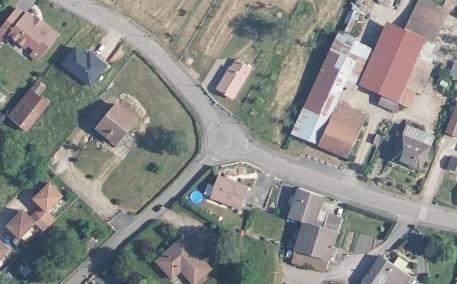 Vue aérienne du Mini-giratoire n°1964154603