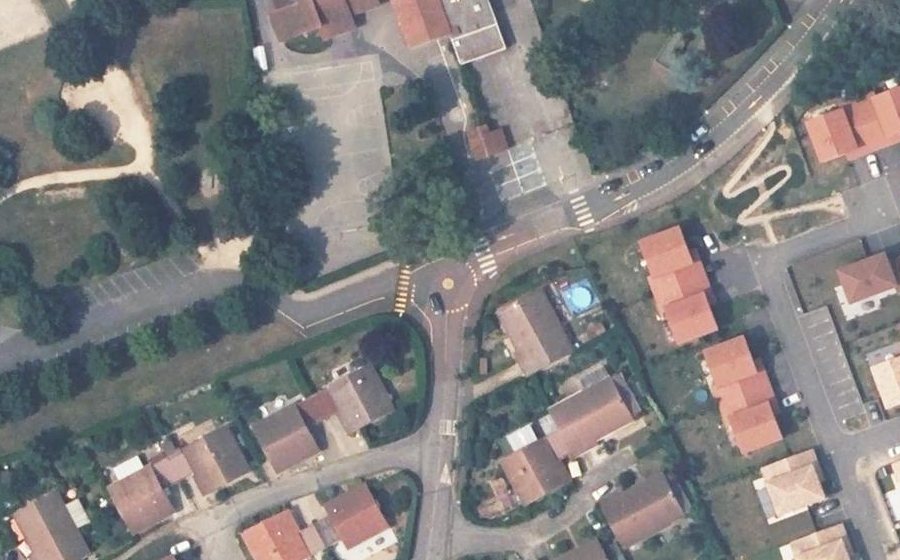 Vue aérienne du Mini-giratoire n°1969982732