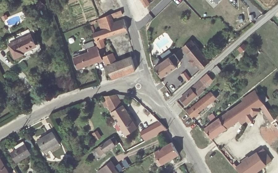 Vue aérienne du Mini-giratoire n°1985399953